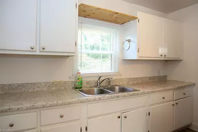 2214 Walker Avenue, Greensboro, NC 27403 - Photo 2