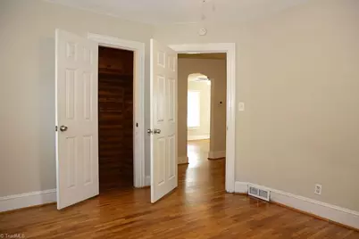 2214 Walker Avenue, Greensboro, NC 27403 - Photo 34