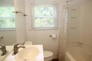 2214 Walker Ave, Greensboro, NC 27403 - Photo 20