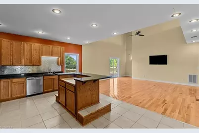 2536 Tyro Road, Lexington, NC 27295 - Photo 12