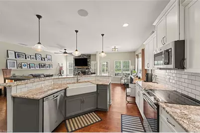 5159 Sedge Hollow Drive, Kernersville, NC 27284 - Photo 10