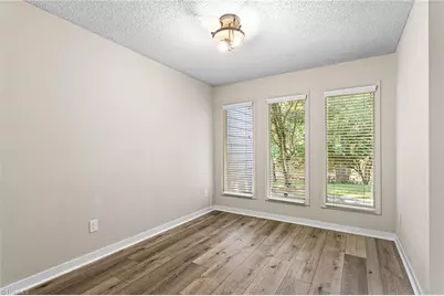306 N Lindell Road #E, Greensboro, NC 27403 - Photo 10