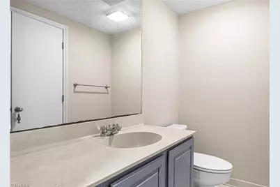 306 N Lindell Road #E, Greensboro, NC 27403 - Photo 4
