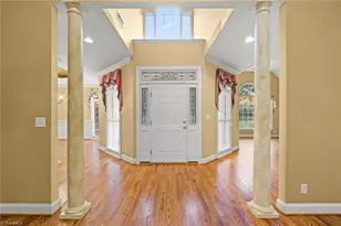 3940 Newport Ct, High Point, NC 27265 - Photo 4