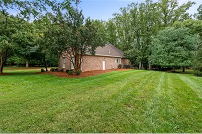 3940 Newport Court, High Point, NC 27265 - Photo 36