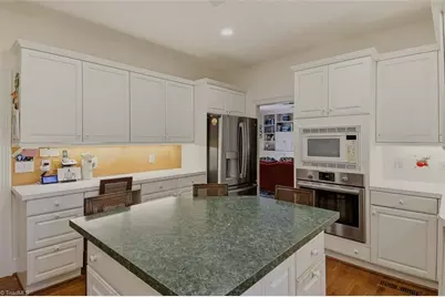 2843 Bitting Road, Winston-Salem, NC 27104 - Photo 8