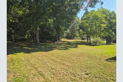 429 Mendenhall Drive, Winston-Salem, NC 27127 - Photo 30
