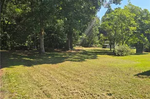 429 Mendenhall Dr, Winston-Salem, NC 27127 - Photo 30