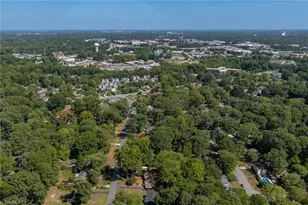 5701 Buddingwood Dr, Greensboro, NC 27409 - Photo 44