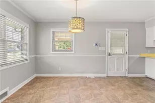 356 Boone Rd, Burlington, NC 27217 - Photo 12