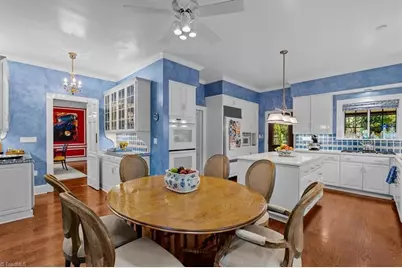 705 Sunset Drive, Greensboro, NC 27408 - Photo 16