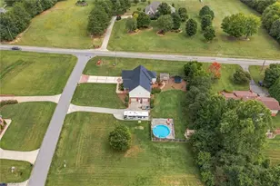 117 Chandler Dr, Lexington, NC 27295 - Photo 36