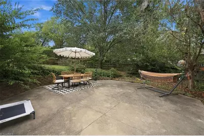 2466 Vincent Road, Winston-Salem, NC 27106 - Photo 32