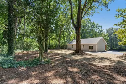 807 Claymore Court, Reidsville, NC 27320 - Photo 42