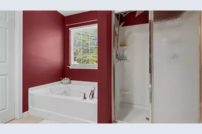 5900 Pine Branch Drive, Greensboro, NC 27405 - Photo 16