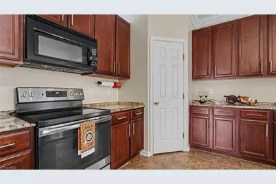 5900 Pine Branch Drive, Greensboro, NC 27405 - Photo 2