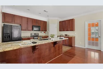 5900 Pine Branch Drive, Greensboro, NC 27405 - Photo 4
