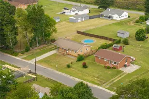 1035 Maryland Ave, Eden, NC 27288 - Photo 40