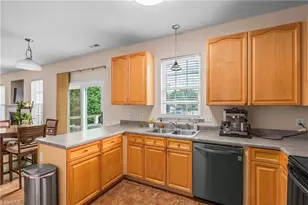 104 Hidden Branches Ct, Kernersville, NC 27284 - Photo 16