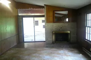320 E Vandalia Rd, Greensboro, NC 27406 - Photo 6