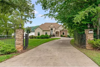 161 Abbotts Court, Lexington, NC 27292 - Photo 2
