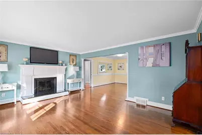 590 N Peace Haven Road, Winston-Salem, NC 27104 - Photo 4
