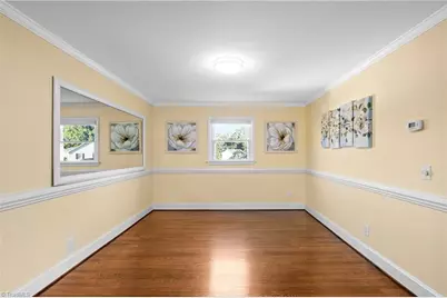 590 N Peace Haven Road, Winston-Salem, NC 27104 - Photo 10