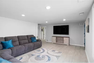 590 N Peace Haven Road, Winston-Salem, NC 27104 - Photo 24