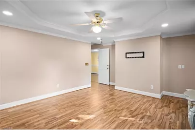 590 N Peace Haven Road, Winston-Salem, NC 27104 - Photo 14
