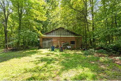955 Valleystream Road, Winston-Salem, NC 27104 - Photo 16