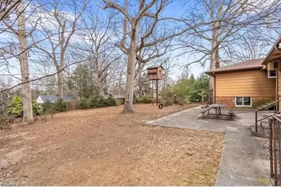 2216 W Cone Boulevard, Greensboro, NC 27408 - Photo 30