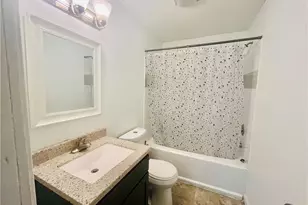 608 Unity St, Thomasville, NC 27360 - Photo 8