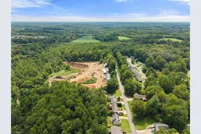955 Valleystream Road, Winston-Salem, NC 27104 - Photo 6