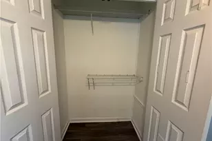 1828 Villa Dr, Greensboro, NC 27403 - Photo 12