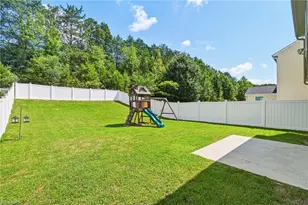 3833 Crestwell Cove Ct, Winston-Salem, NC 27103 - Photo 28