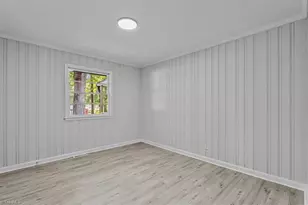 1804 Woodmere Dr, Greensboro, NC 27405 - Photo 14