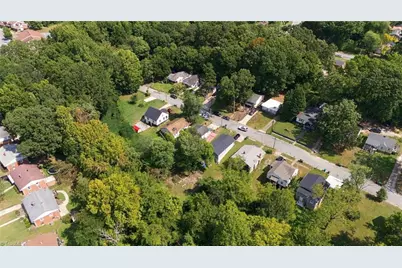1627 N Hamilton Street, High Point, NC 27272 - Photo 24