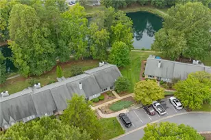 4419 Lake Walk Dr, Greensboro, NC 27410 - Photo 38