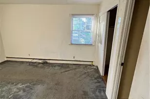 2404 Revolan Ct, Greensboro, NC 27407 - Photo 36