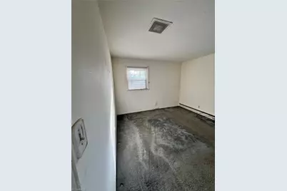 2404 Revolan Court, Greensboro, NC 27407 - Photo 34