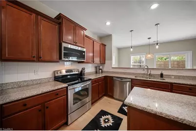4774 Abbey Park Road, Kernersville, NC 27284 - Photo 8