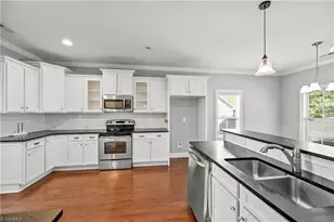 1249 Meadow Chase Dr, Lewisville, NC 27023 - Photo 8