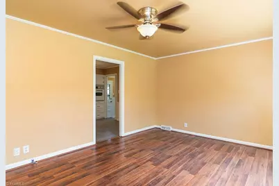 1901 Lynnwood Drive, Burlington, NC 27215 - Photo 8