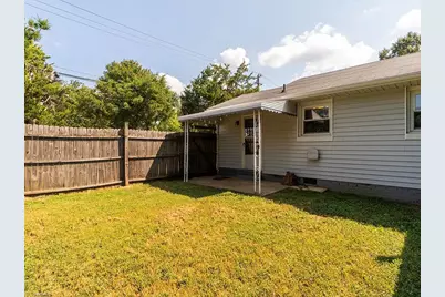 1901 Lynnwood Drive, Burlington, NC 27215 - Photo 32