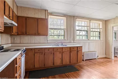 1409 W 4th Street, Winston-Salem, NC 27101 - Photo 20