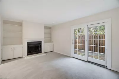 2210 New Garden Road #3620, Greensboro, NC 27410 - Photo 10