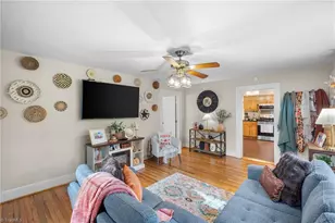 218 Center St, Kernersville, NC 27284 - Photo 8