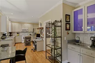 704 Lynn Dee Dr, Winston-Salem, NC 27106 - Photo 12