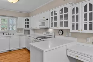 212 W Gilbreath St, Graham, NC 27253 - Photo 10