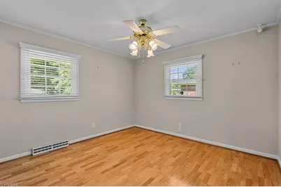 212 W Gilbreath Street, Graham, NC 27253 - Photo 32